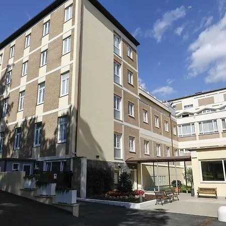 Casa Per Ferie San Juan De Avila 3* Rome